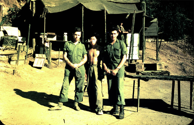 <span>A Korean local with two 1 PPCLI cooks. Circa 1952. Photo courtesy of <a href="http://www.thememoryproject.com/stories/Korea/" rel="nofollow noopener" target="_blank" data-ylk="slk:Ron Carruth;elm:context_link;itc:0;sec:content-canvas" class="link ">Ron Carruth</a> and <a href="http://www.thememoryproject.com" rel="nofollow noopener" target="_blank" data-ylk="slk:Historica-Dominion Institute;elm:context_link;itc:0;sec:content-canvas" class="link ">Historica-Dominion Institute</a>.</span>