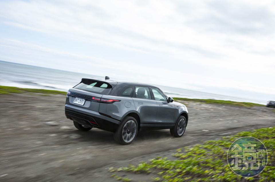 RANGE ROVER Velar P250 Dynamic SE