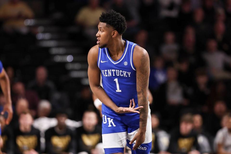 Kentucky guard Justin Edwards celebrates making a 3-point shot against Vanderbilt.