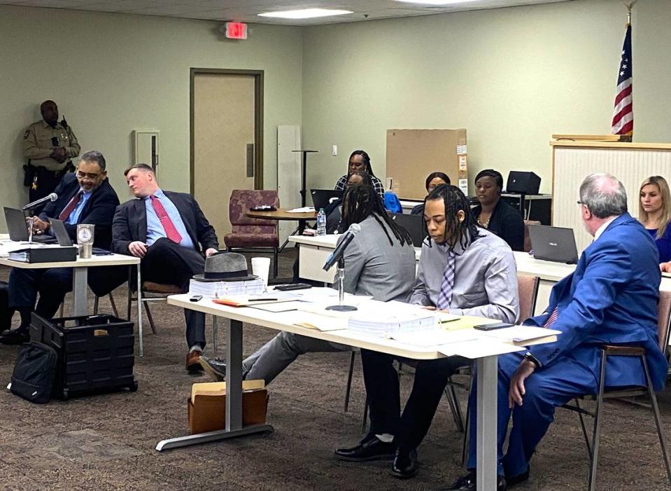 Seated left to right in the foreground are prosecutors Ray Daniel and Austin Hammock, and defense attorney William Kendrick, defendant Deante Caruthers, and attorney Mark Shelnutt. Tim Chitwood/tchitwood@ledger-enquirer.com