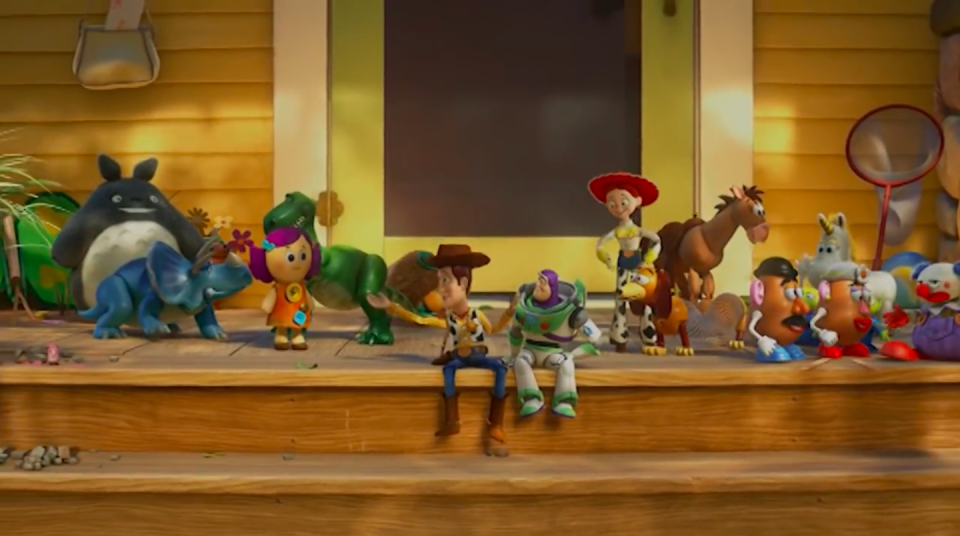 On the far left, a teddy Totoro smiles in Toy Story 3. (YouTube screenshot)