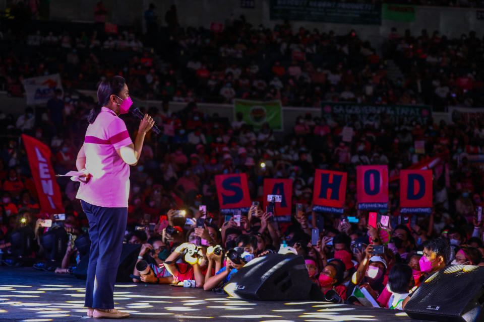 Philippine Vice President and opposition presidential candidate Leni Robredo speaks to workers during a Labour Day event in Manila on May 1, 2022. / Credit: MARIA TAN/AFP/Getty