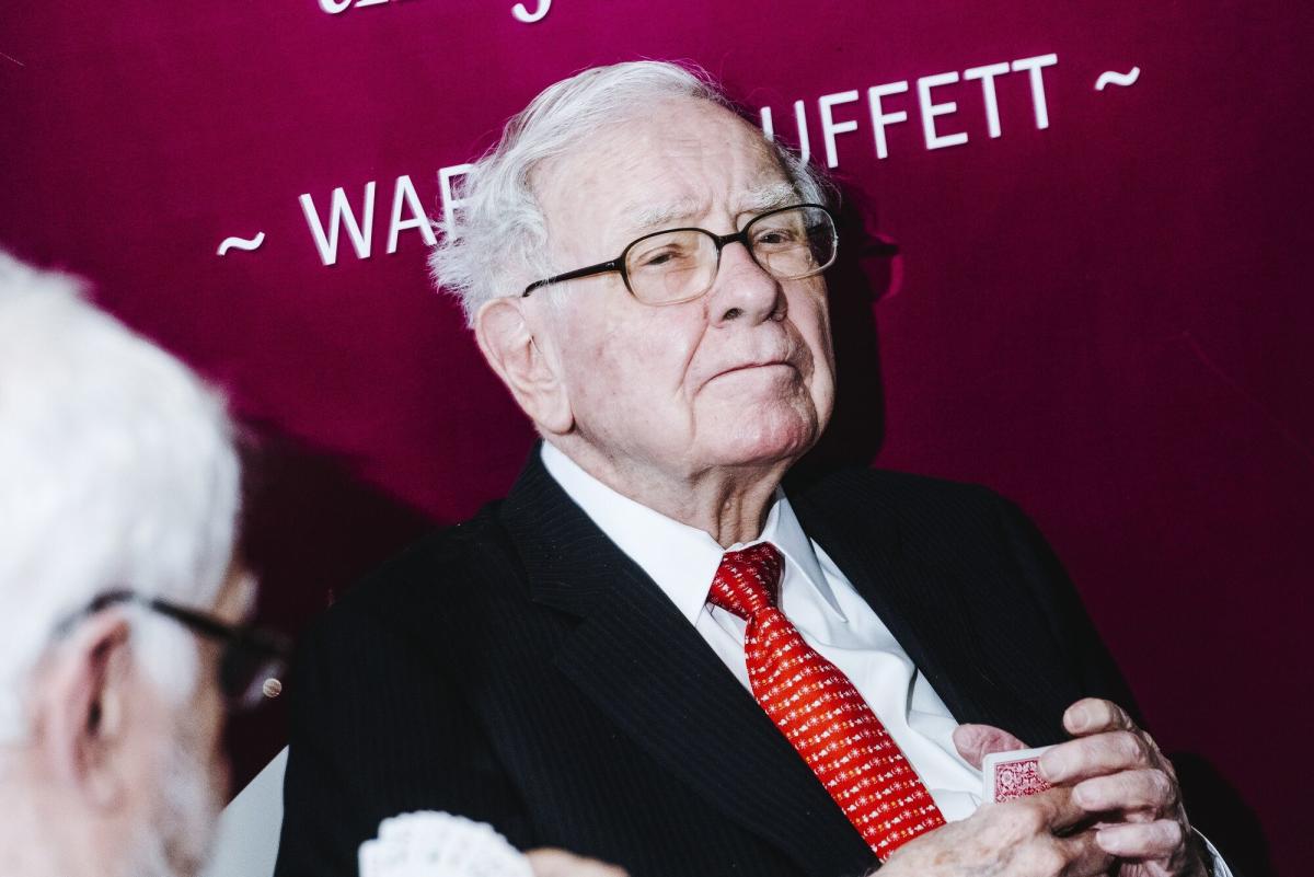 Warren Buffett steht wegen der Bankenkrise mit Team Biden in Kontakt