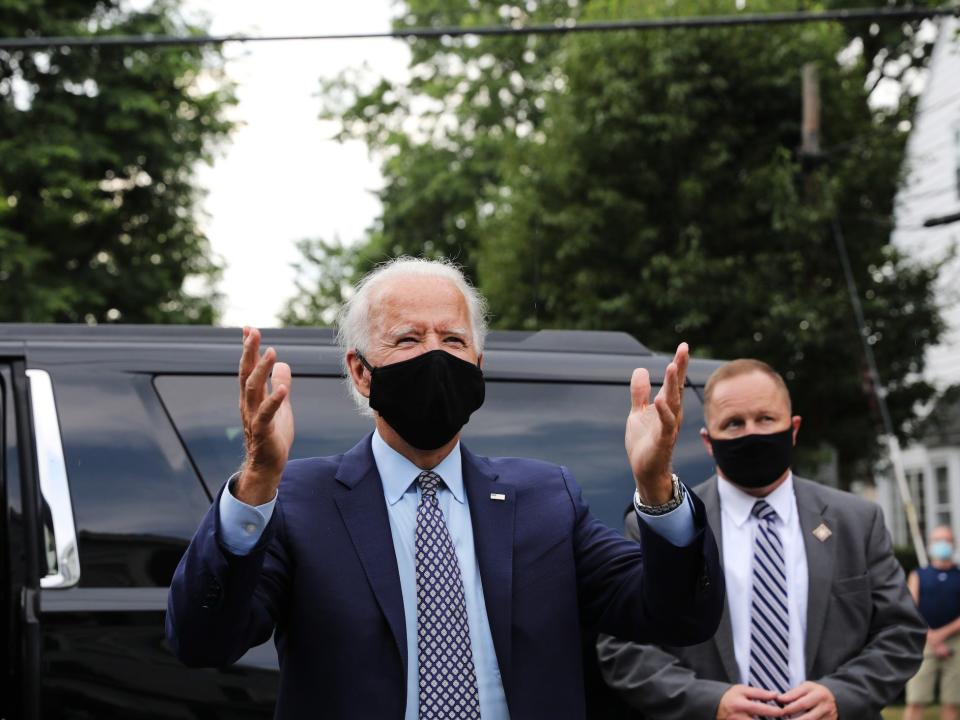 biden in mask