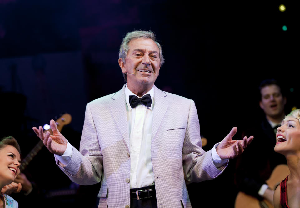 Des O'Connor joins the cast of Dreamboats and Petticoats at the Playhouse theatre, London