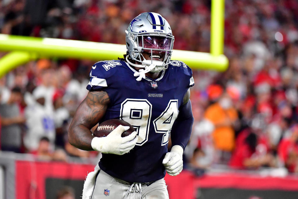 Defensive end Randy Gregory will reportedly sign a five-year deal with the Denver Broncos rather than return to the Dallas Cowboys. (Photo by Julio Aguilar/Getty Images)