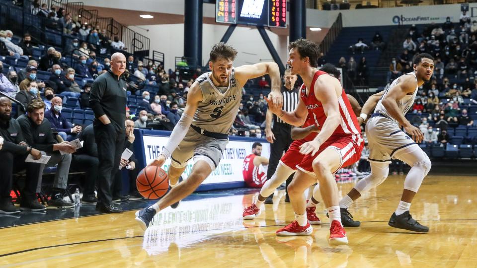 George Papas, Monmouth's top scorer, leads the Hawks to Quinnipiac for a MAAC showdown on Sunday in Hamden, Connecticut.
