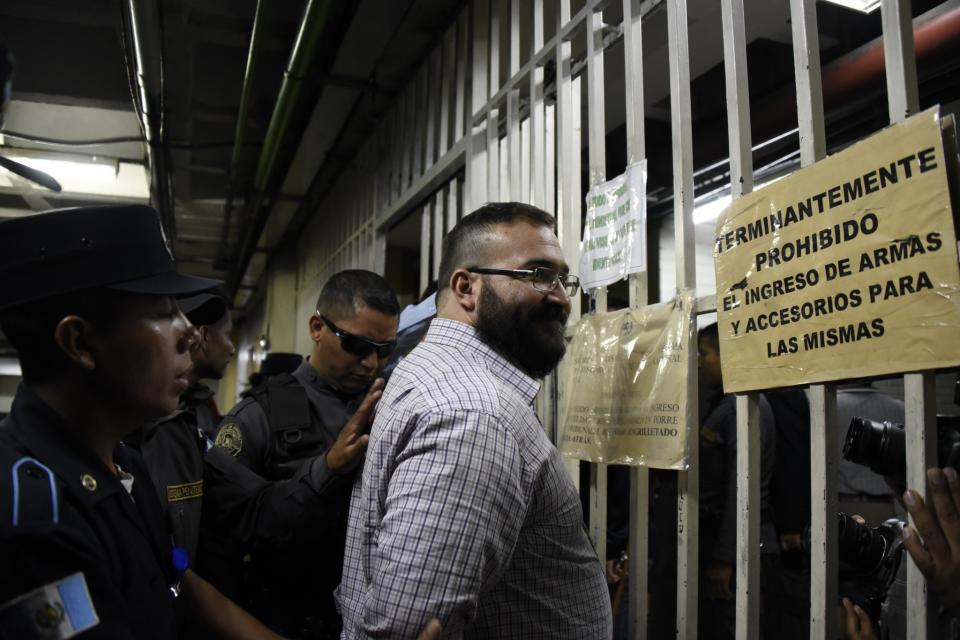 FOTOS: Javier Duarte sonríe de nuevo... y quiere volver a México