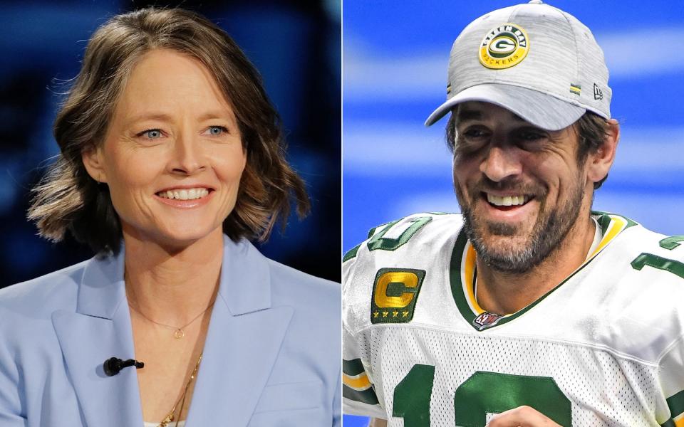 Actor Jodie Foster (left) continued her love fest with Green Bay Packers quarterback Aaron Rodgers on Sunday when she gave him a shoutout in her Golden Globes acceptance speech. (Photo: Getty Images)
