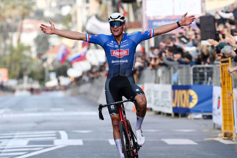 Van der Poel's solo triumph in San Remo