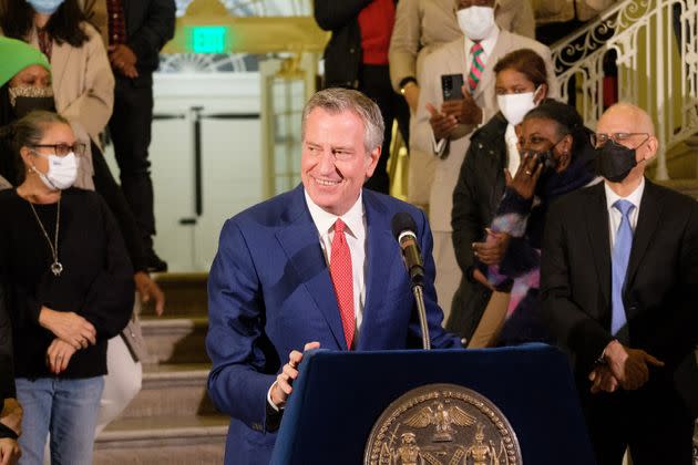 Bill de Blasio gives an address as he leaves City Hall for the last time as mayor on Dec. 30, 2021. (Photo: Gardiner Anderson/New York Daily News via Getty Images)