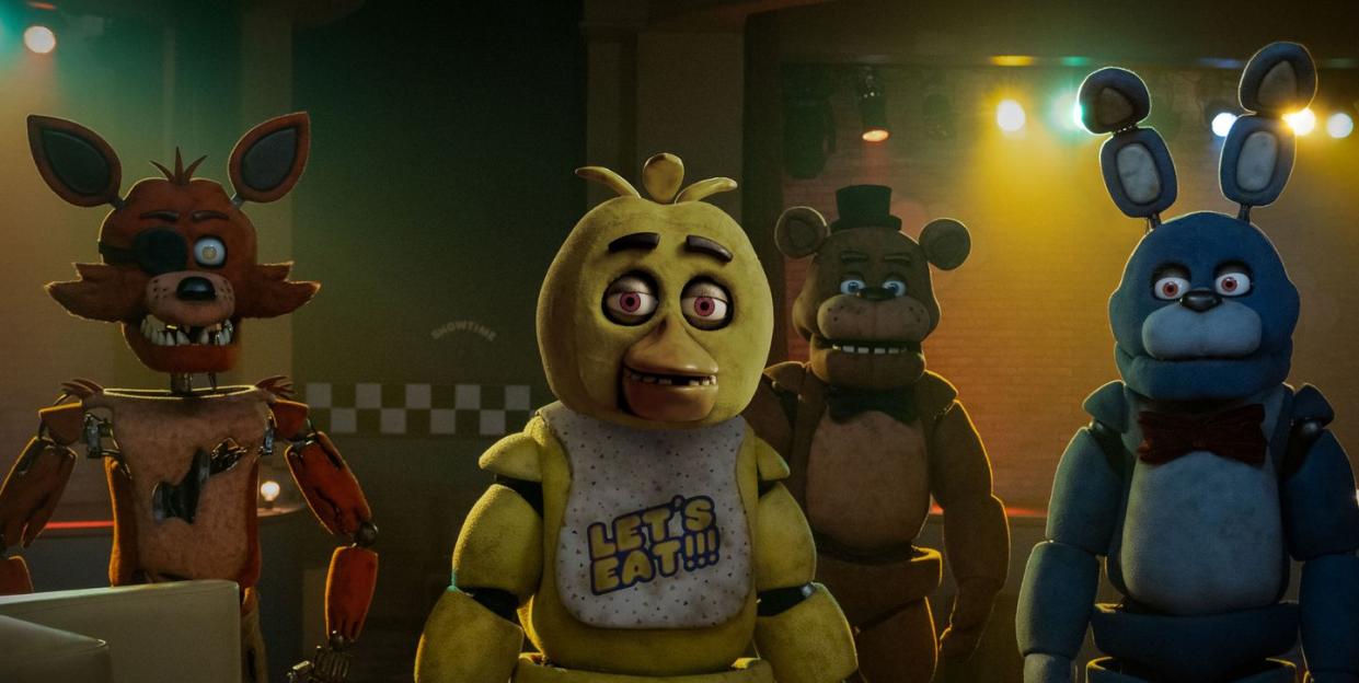 foxy, chica, freddy, fazbear and bonnie in five nights at freddy's