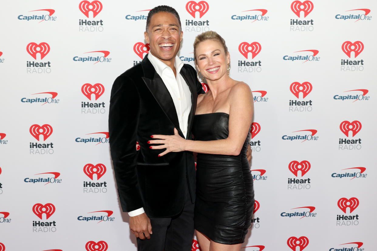 T.J. Holmes and Amy Robach's exes are apparently dating. 