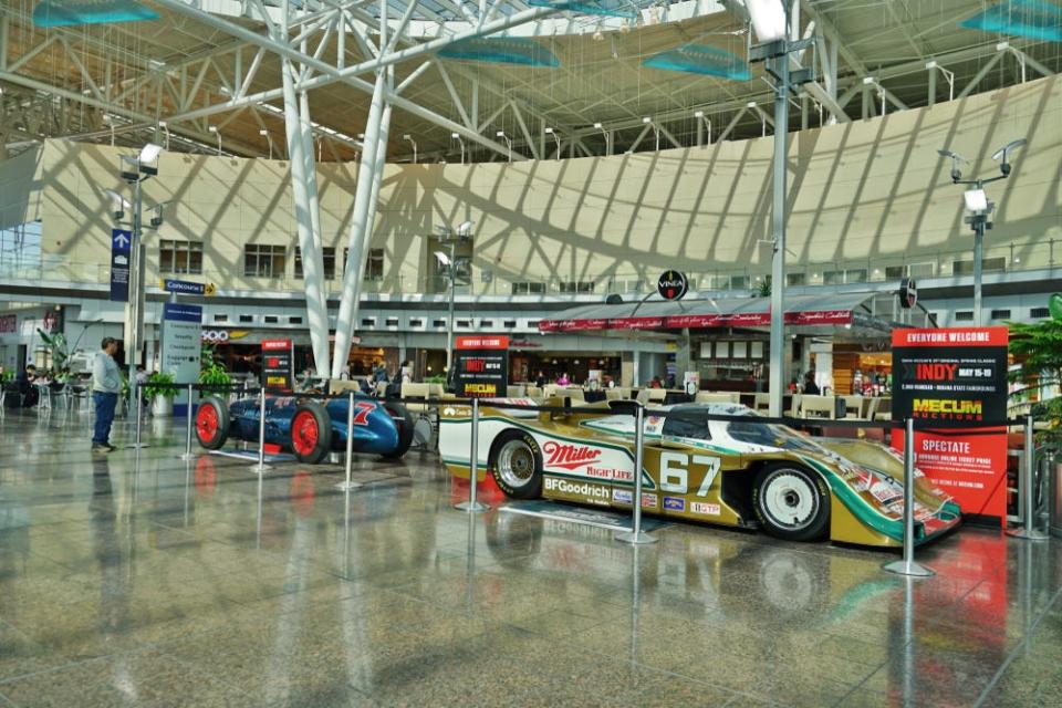 Cars in indianapolis airport