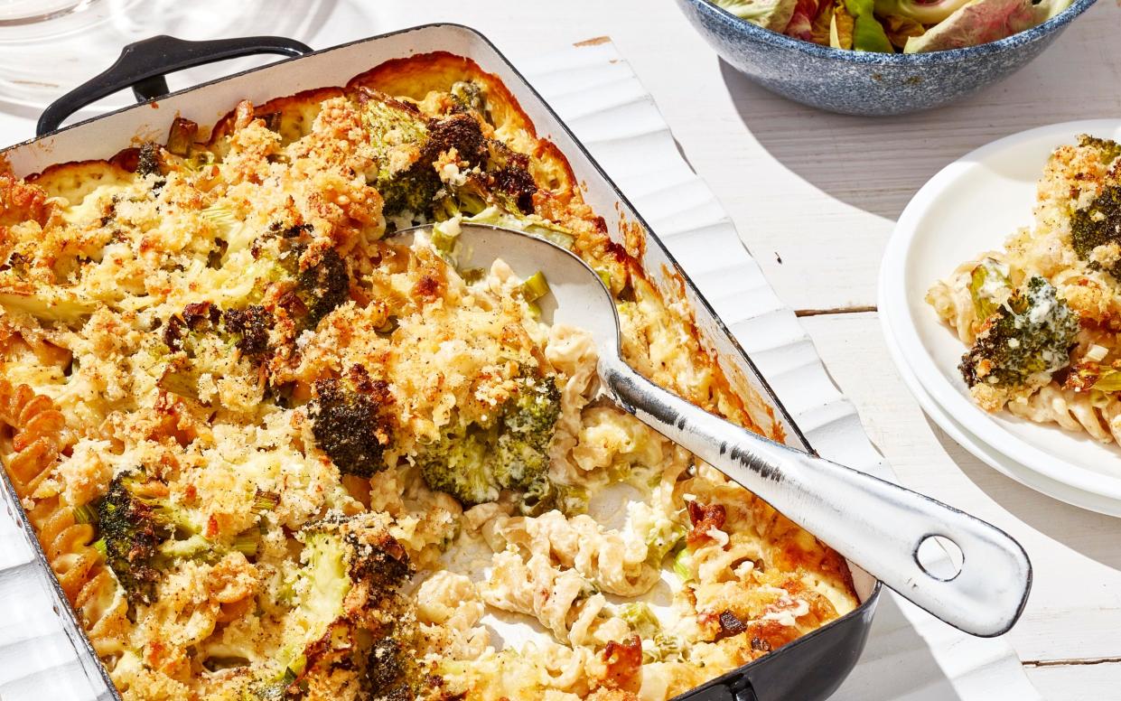 Wholemeal pasta bake with broccoli - Andrew Twort and Annie Hudson