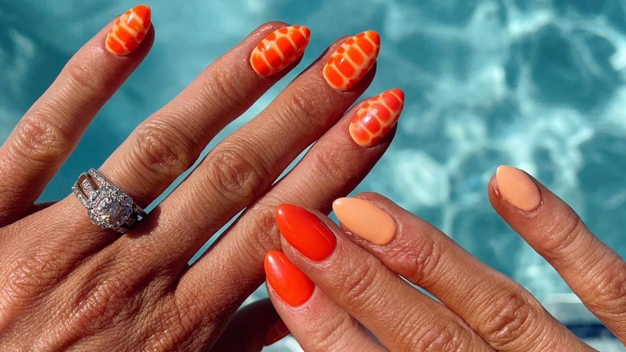 Aperol Spritz nails 