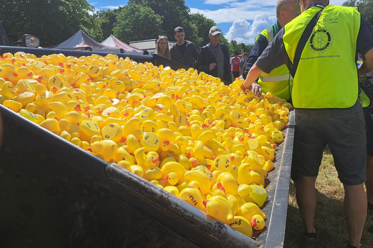 Thousands of ducks poured into the river for this year's event <i>(Image: Newsquest)</i>