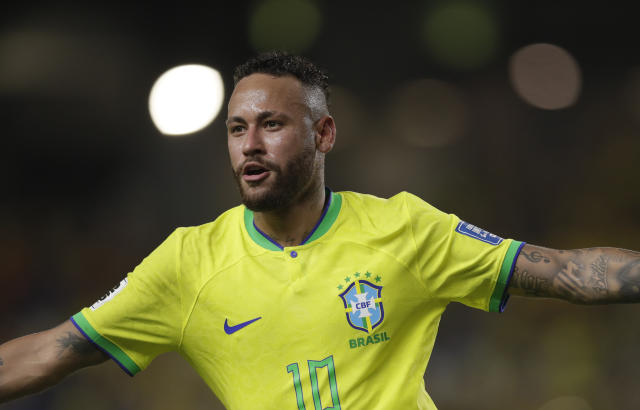 Brazil's top goal scorers in jerseys