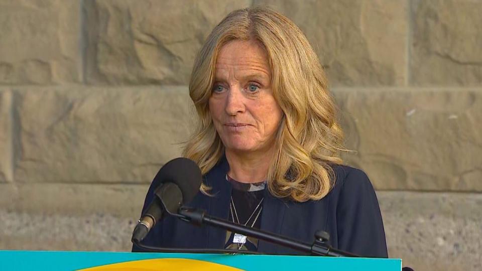 Alberta NDP Leader Rachel Notley told Albertans that they pension "was not safe" during a press event held Thursday.