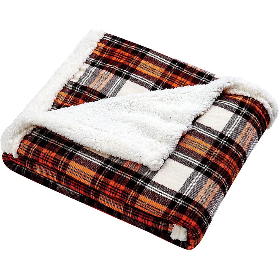 Eddie Bauer Home Plush Sherpa Fleece Throw Soft &amp; Cozy Reversible Blanket