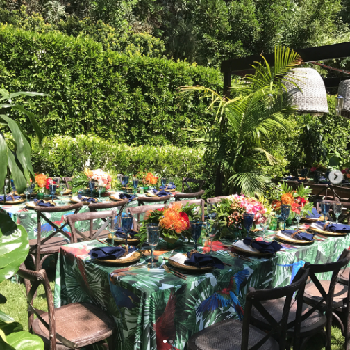 <p>“Details! gracias @clarissa_rezende u are simply the best!!!” the hostess gushed beside a snapshot showing her backyard after it had been transformed into a tropical paradise. (Photo: <a rel="nofollow noopener" href="https://www.instagram.com/p/BUr_fSXlRIF/" target="_blank" data-ylk="slk:Sofia Vergara via Instagram;elm:context_link;itc:0;sec:content-canvas" class="link ">Sofia Vergara via Instagram</a>) </p>