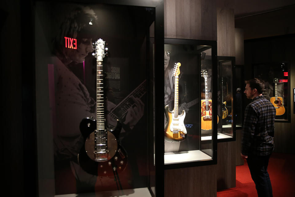 Guitar gallery