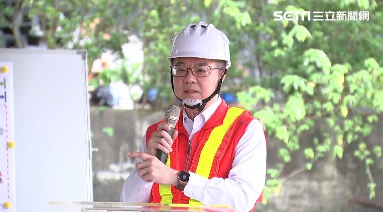 行政院長卓榮泰視察「台電公司桃園區處穩定供電作業」致詞時表示「電路是國安層次的問題」。