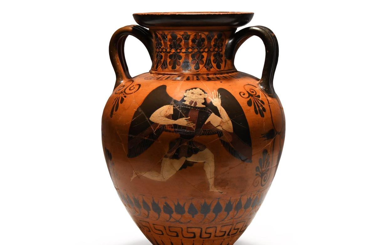 Vase may have been created by Arthenian artist the Swing Painter