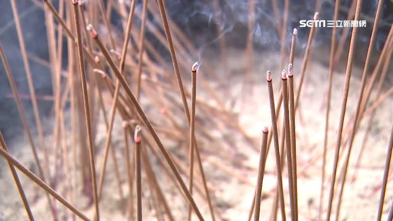 拜拜普渡是中元節習俗。（示意圖／資料照）