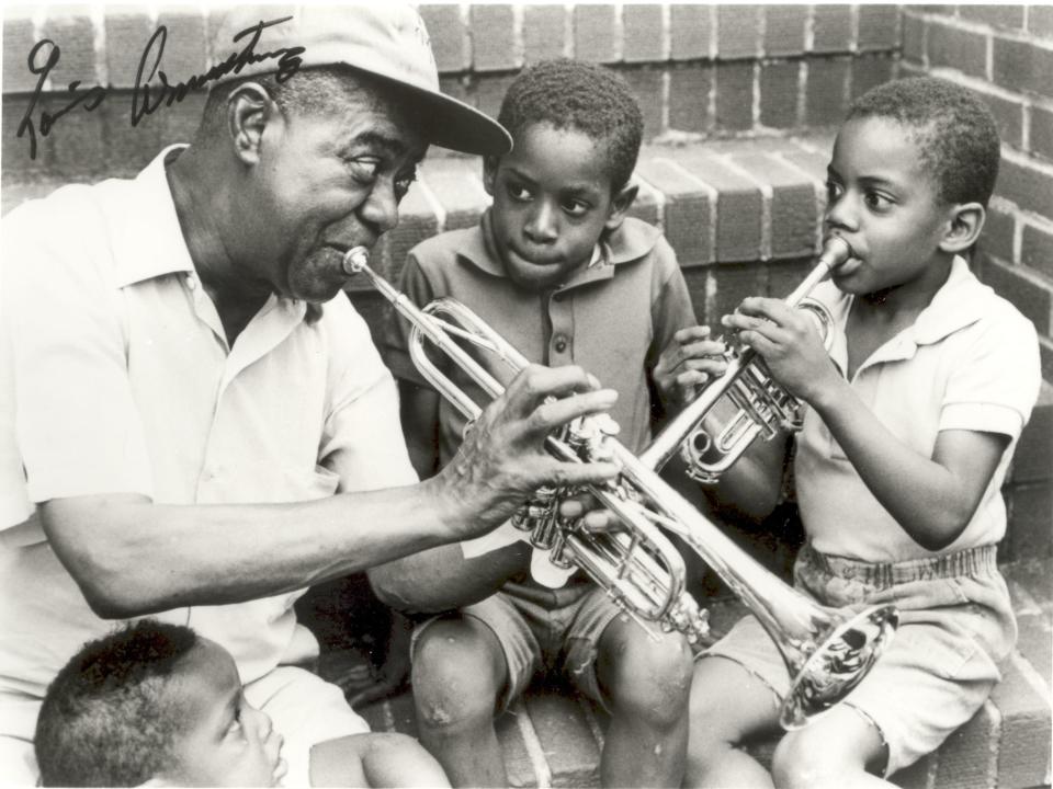 Louis Armstrong and neighbors