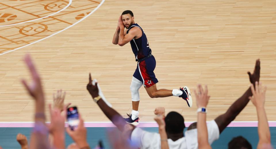 Steph Curry hit France with the 'night, night' celebration after