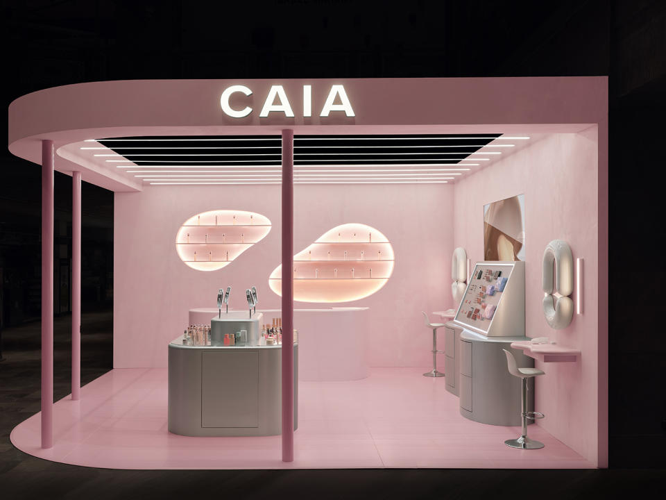 Caia Cosmetics, pop-up