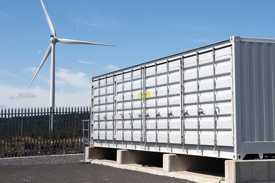 The UK is now home to one of the largest energy storage projects using EV