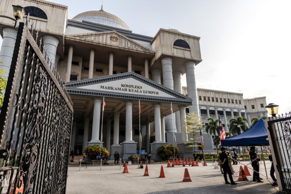 A general view of the Kuala Lumpur Court Complex in Kuala Lumpur August 25, 2022. — Picture by Firdaus Latif