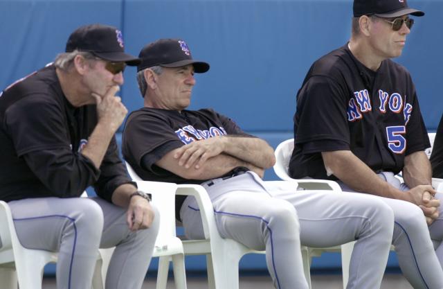 Rest in Peace Tom Robson - New York Mets - Medium