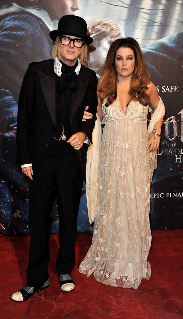 Harry Potter and the Deathly Hallows pt 1 UK premiere 2010 Lisa Marie Presley