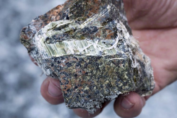A chunk of chrysotile asbestos at the now closed Jeffrey mine in Asbestos, Que. Photo from The Canadian Press