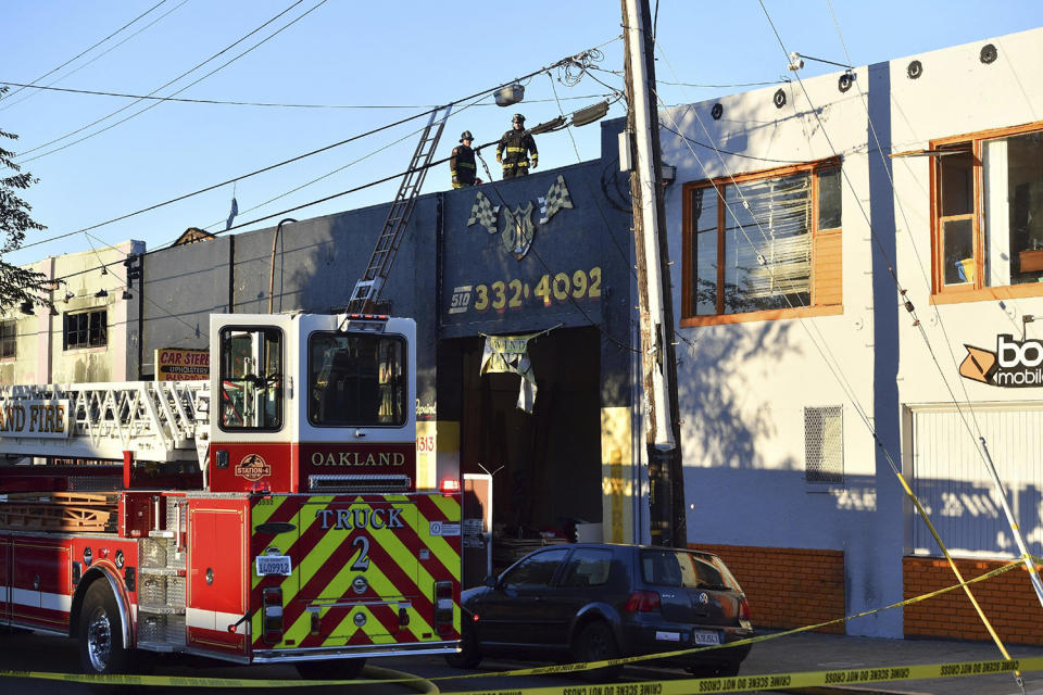 Fatal warehouse fire in Oakland