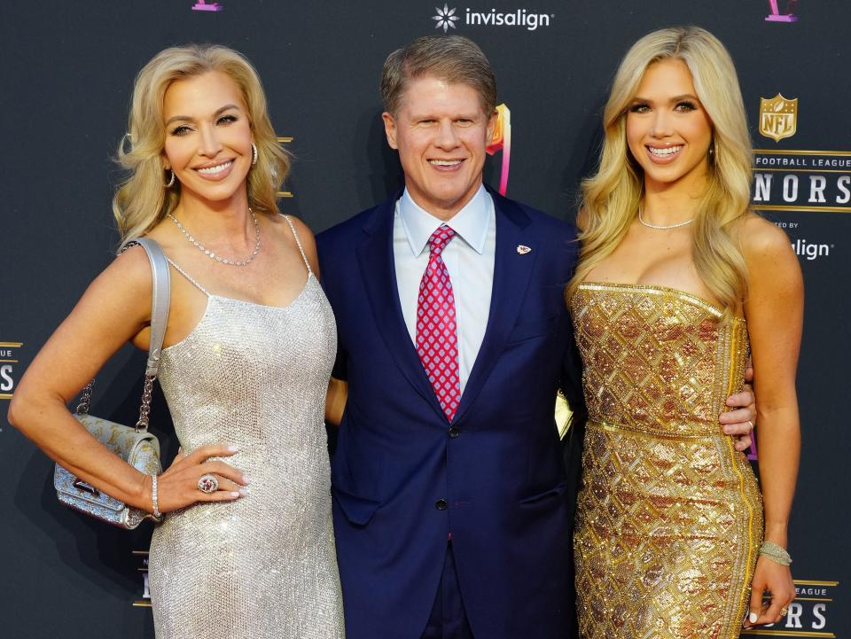 Tavia Hunt, Clark Hunt and Gracie Hunt attend the 11th Annual NFL Honors at YouTube Theater on February 10, 2022