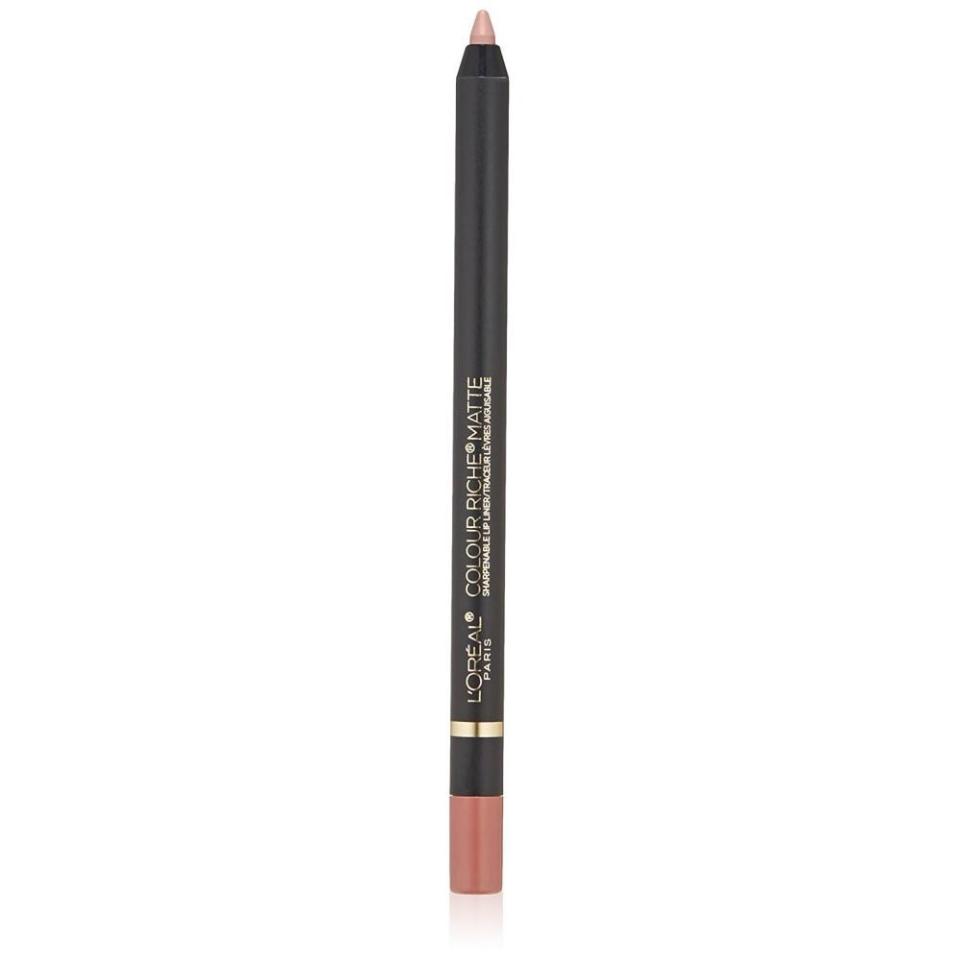 Tan: L’Oréal Paris Colour Riche Matte Lip Liner in Matte's It