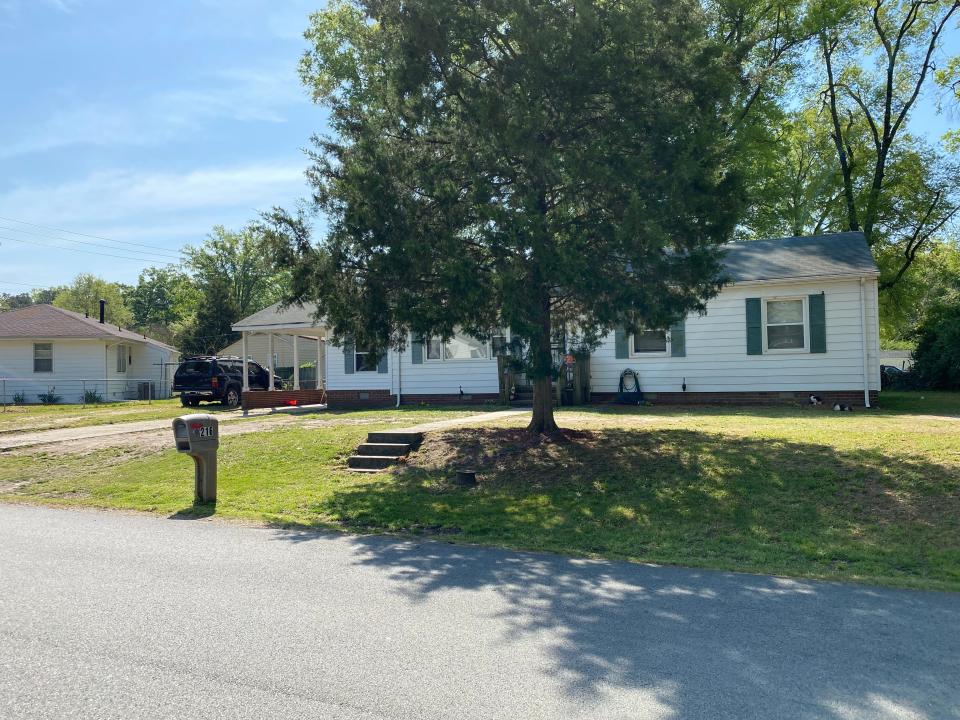 Four people, including three juveniles, were shot at this house on Holly Hill Drive in Petersburg's Oakhurst neighborhood Friday, April 22, 2022. The residence was one of three reported shooting scenes Friday night across Petersburg, resulting in six people being injured. One person was killed.