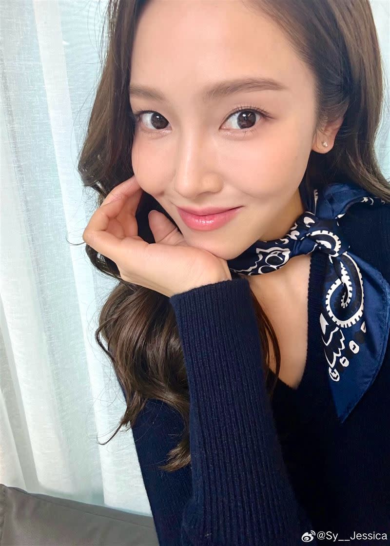 Jessica26日再度訪台。（圖／翻攝自微博）