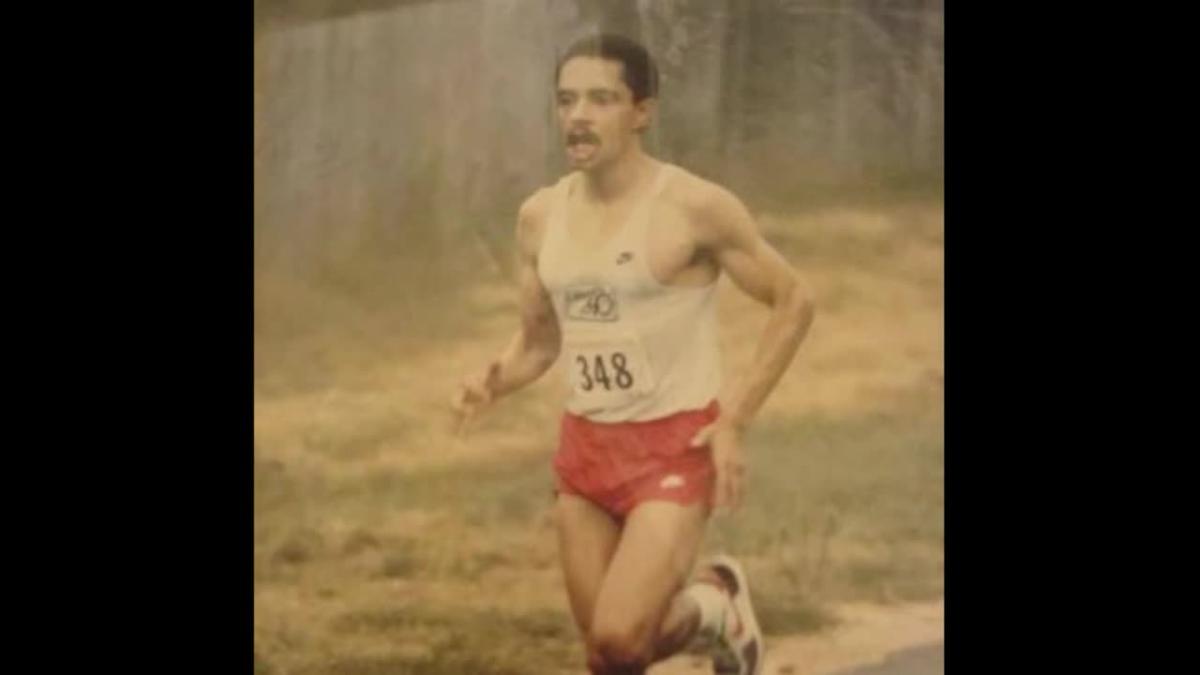 77yearold running final Peachtree Road Race in honor of nowpassed friend