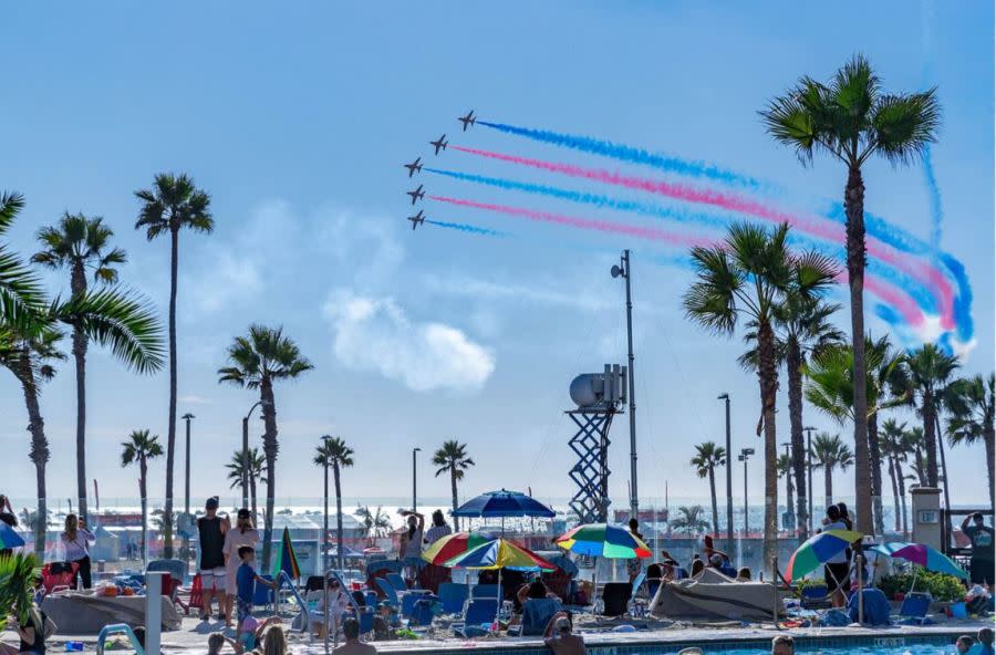 Aircraft demonstrations and performances at the Pacific Airshow in Huntington Beach. (Pacific Airshow)