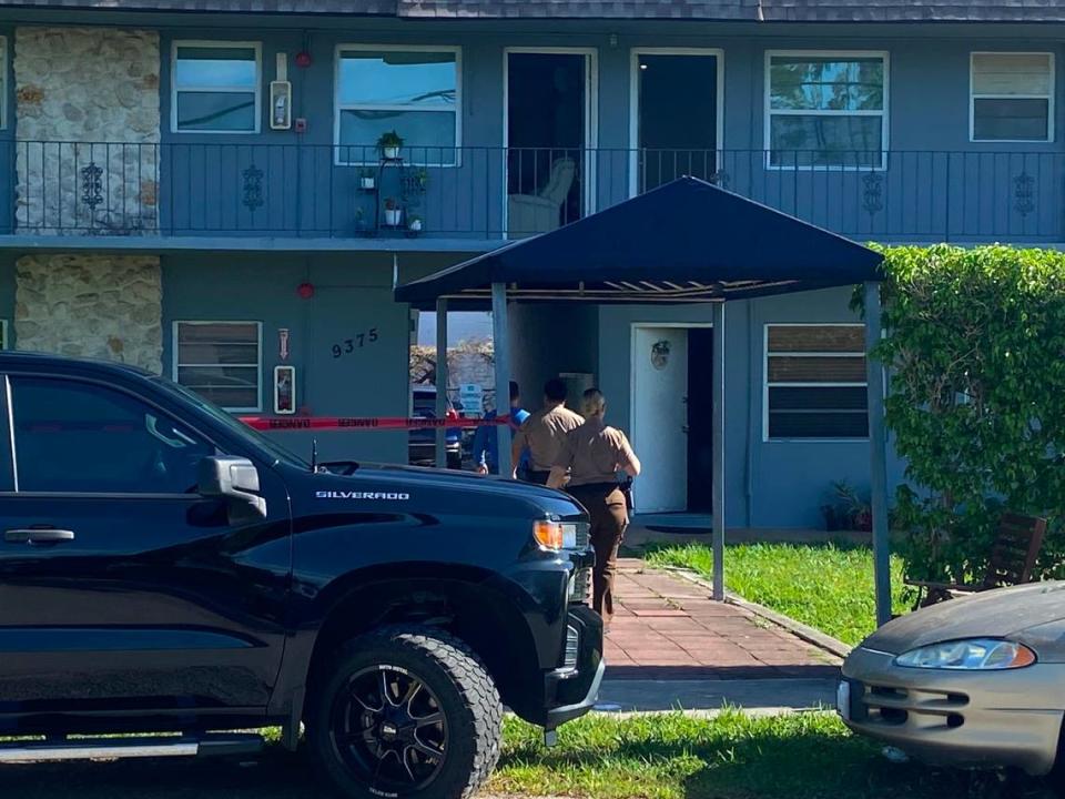 Miami-Dade County Fire Rescue officers walk toward Hemingway Villa Condominiums, 9375 SW 40th Terrace, Tuesday, June 4, 2024. A carbon monoxide leak in a water heater at the condo building led to 22 people being transported to local hospitals.