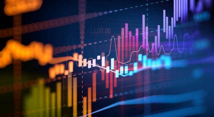 El S&P 500 y el Dow Jones suben; la volatilidad del mercado disminuye