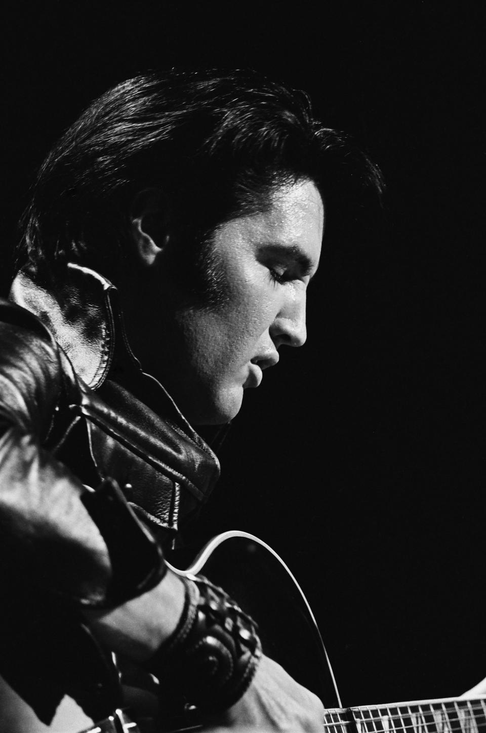 ELVIS: '68 COMEBACK SPECIAL -- Pictured: Elvis Presley during his '68 Comeback Special on NBC -- (Photo by: Frank Carroll/Gary Null/NBC/NBCU Photo Bank via Getty Images)