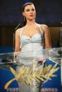 <p>En 2003, lors du 56e Festival de Cannes, Monica Bellucci est maîtresse de cérémonie. Sublime dans sa robe longue bleu ciel lors de la cérémonie d’ouverture, elle attire tous les regards.(Photo : Gettyimages) </p>