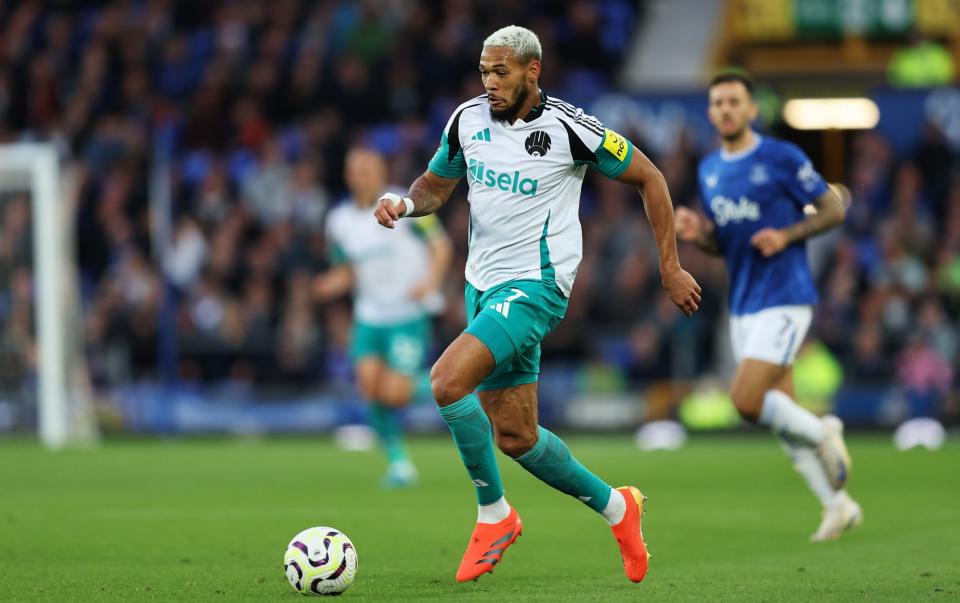 Joelinton of Newcastle United runs with the ball during the Premier League match against Everton.