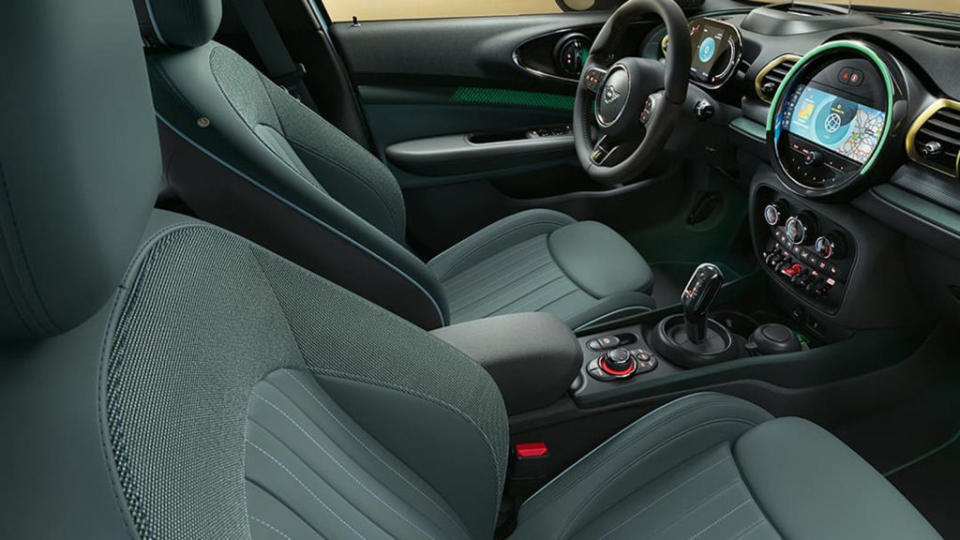 Untold Edition車型車內使用Saga Green顏色皮革。(圖片來源/ Mini)